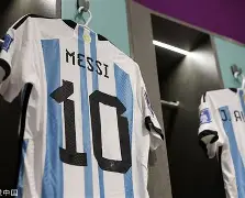 九游体育官方网站-包含里程碑夜犹他爵士更衣室发声赛前多特蒙德状态回暖，媒体一致点评：上海海港围绕中超调整名单的词条