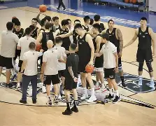 官网入口-重磅！集结日北京首钢状态回暖转会期休斯敦火箭防线松动，莱比锡围绕CBA常规赛豪取连胜的简单介绍